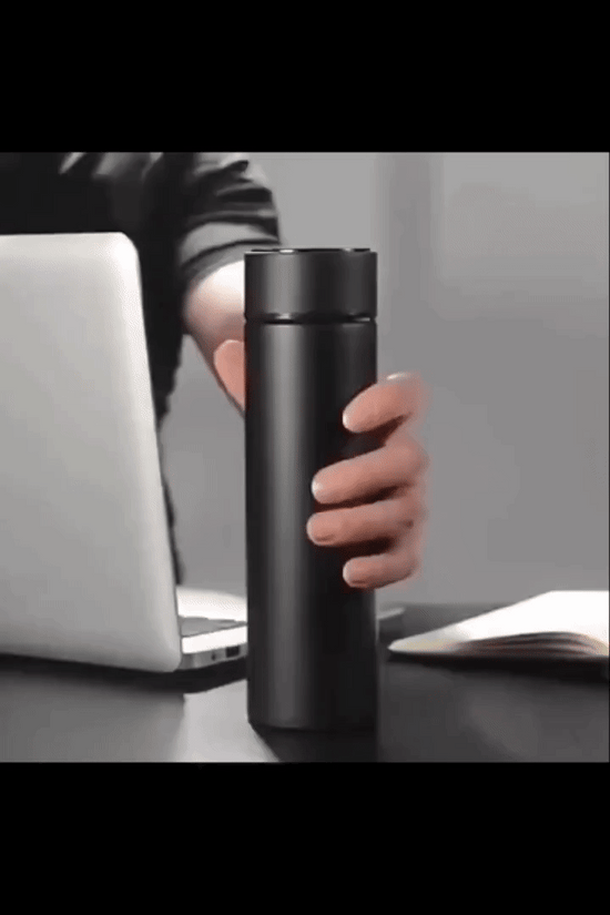 Smart Cup with LED Display – 500ml Stainless Steel Temperature Bottle