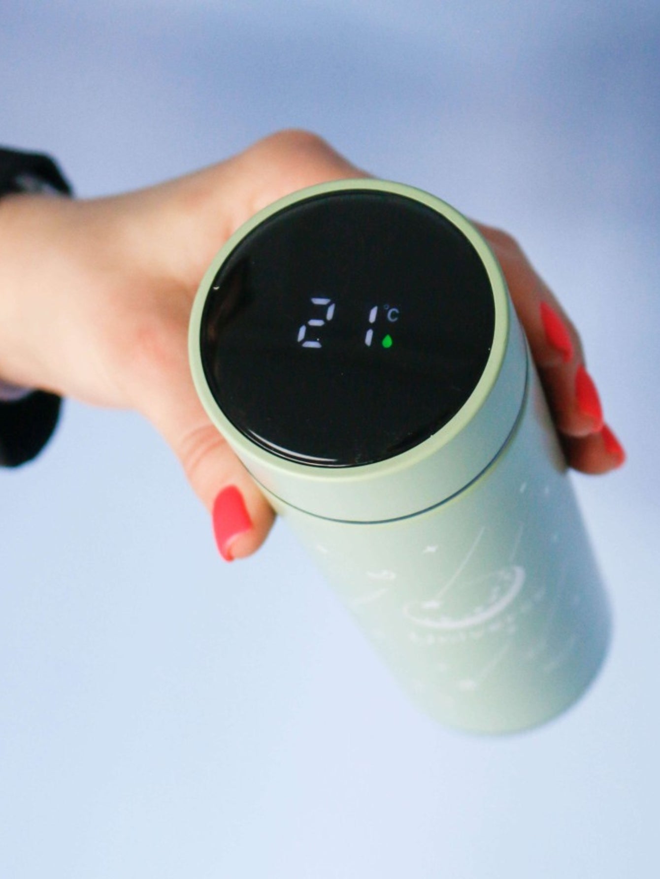 Smart Cup with LED Display – 500ml Stainless Steel Temperature Bottle